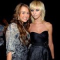 Taylor M. VS Miley C.